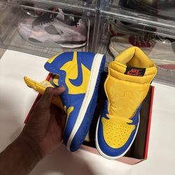 Jordan 1 High OG Reverse Size Us 6.5 Women 