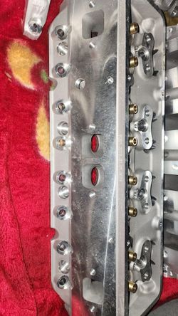 SBC 350 High Performance Cylinder Head