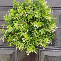 Like New Outdoor Door Decoration