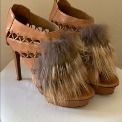 Elie Tahari Bisque Elyse with Fur Boots/Booties Size: