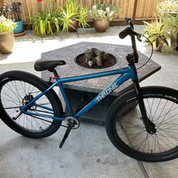 Throne Cycles The Goon XL 27.5" Complete - Electric Blue  (With Upgrades)