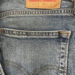 Levi’s New!