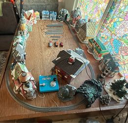 N scale Train table with Christmas villages