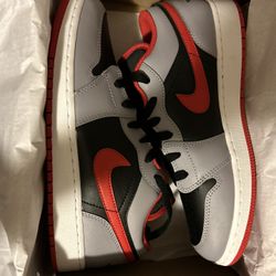 Jordan Retro 1s Low