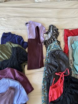 Women’s clothes lot XS/S