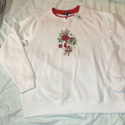 bua/bua Ladies Small Christmas sweatshirt, NWT