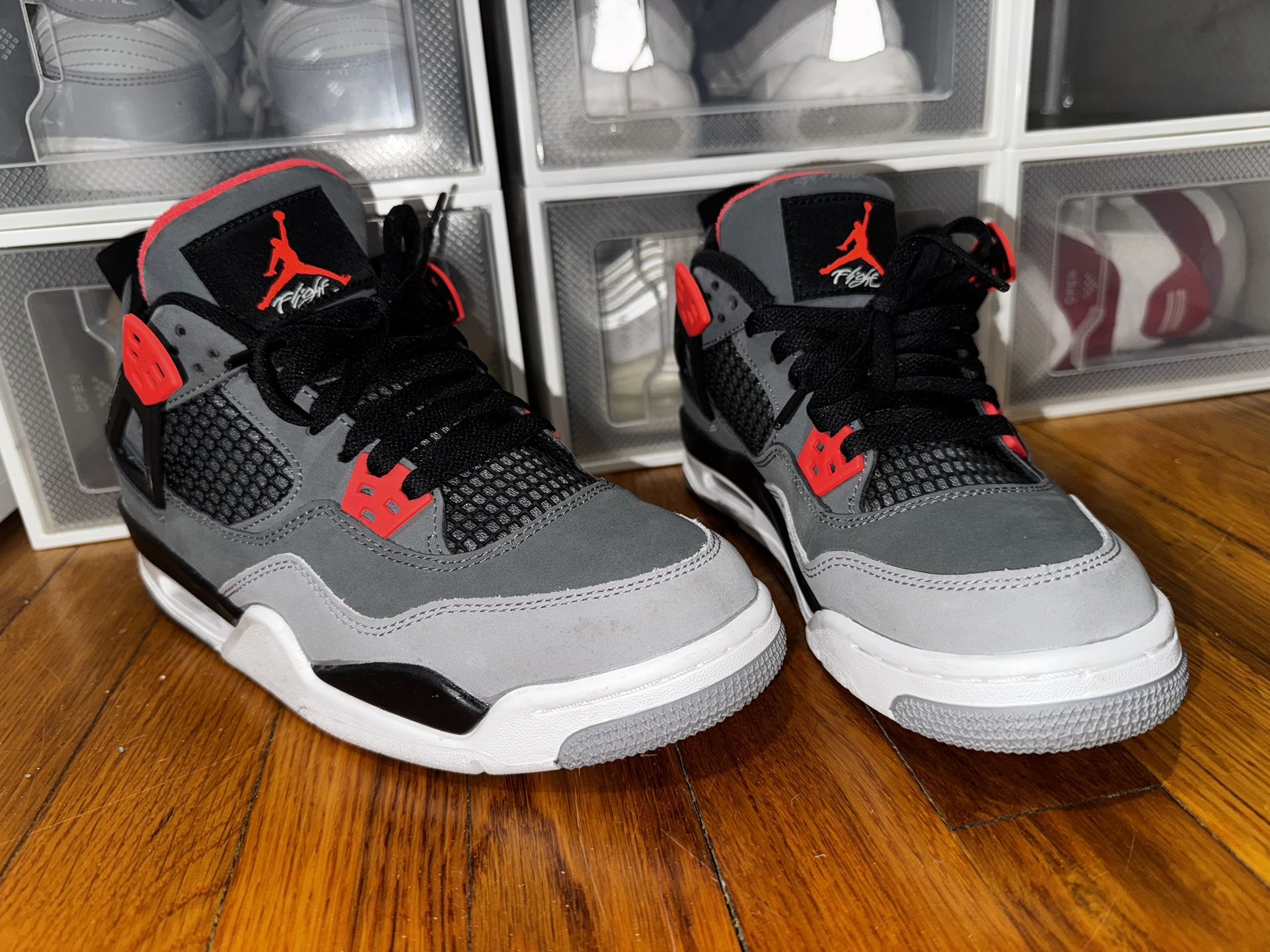 Jordan 4 Retro
