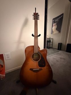Yamaha Fgx800c acoustic guitar