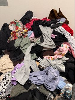 Woman’s Clothes XL- 2X