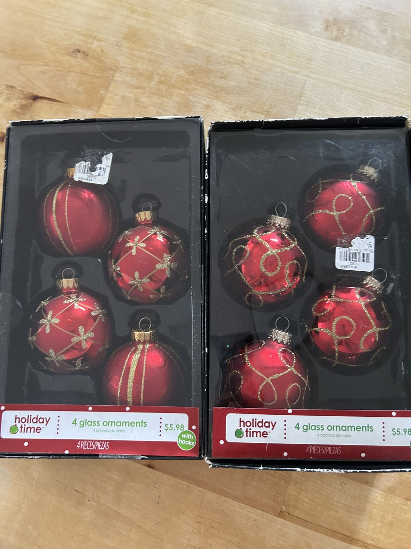 8 Glass Christmas Balls - Gold And Red