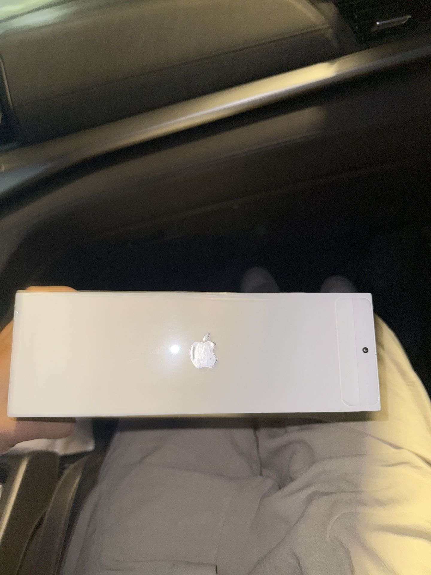 airpod max anc
