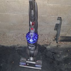 Dyson Ball Vacuum 