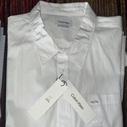 NEW - Calvin Klein Long Sleeve Shirt