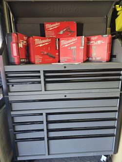 52in Husky Matte Grey Heavy Duty Steel, New, Financing Available,Minor Scuffs, Scratches OR Dings 