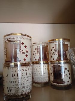 1976 commemorative glasses