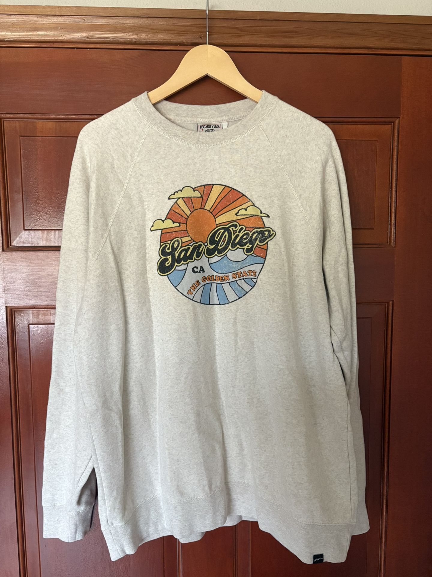 Techstyles San Diego Crewneck Sweatshirt – Size XL