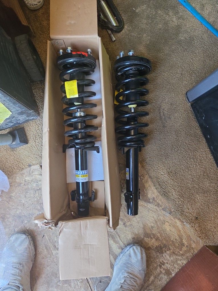 Shoxtec Front Shocks