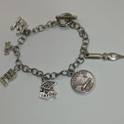 2024 Graduation Bracelet 