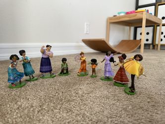 Encanto Family Figures Toys