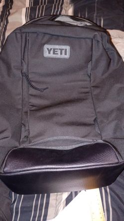 Yeti Black Mountain Bookbag