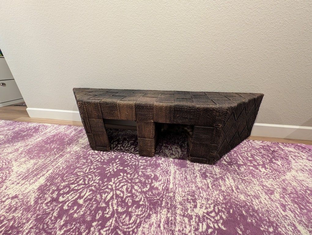 6 Ft Entryway Bench With 2 Small Cushions