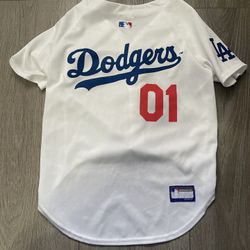 La Dodgers Jersey For A Dog