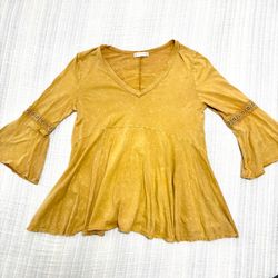 Altar’d State Mustard Swing Top Women’s Medium