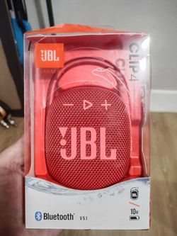 JBL Clip 4 Portable Bluetooth Speaker – Red BRAND NEW !!!!