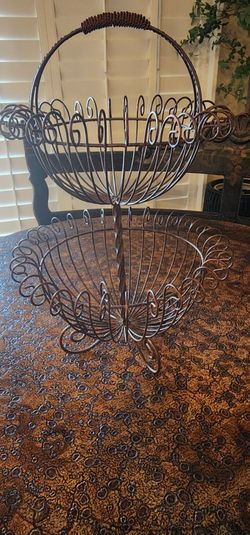2-Tier Metal Wire Fruit Basket with Handle