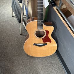 Taylor Guitar