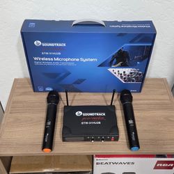 Set  of two UHF wireless microphones!! NEW!!