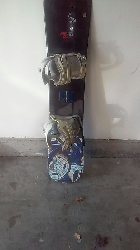LTD Racer Snowboard, size 138. for Sale in Aurora, IL - OfferUp