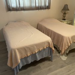Twin Bed