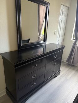 Dresser+ Mirror
