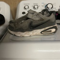 Boys Nike Shoes