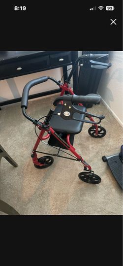 Walker with wheels and seat