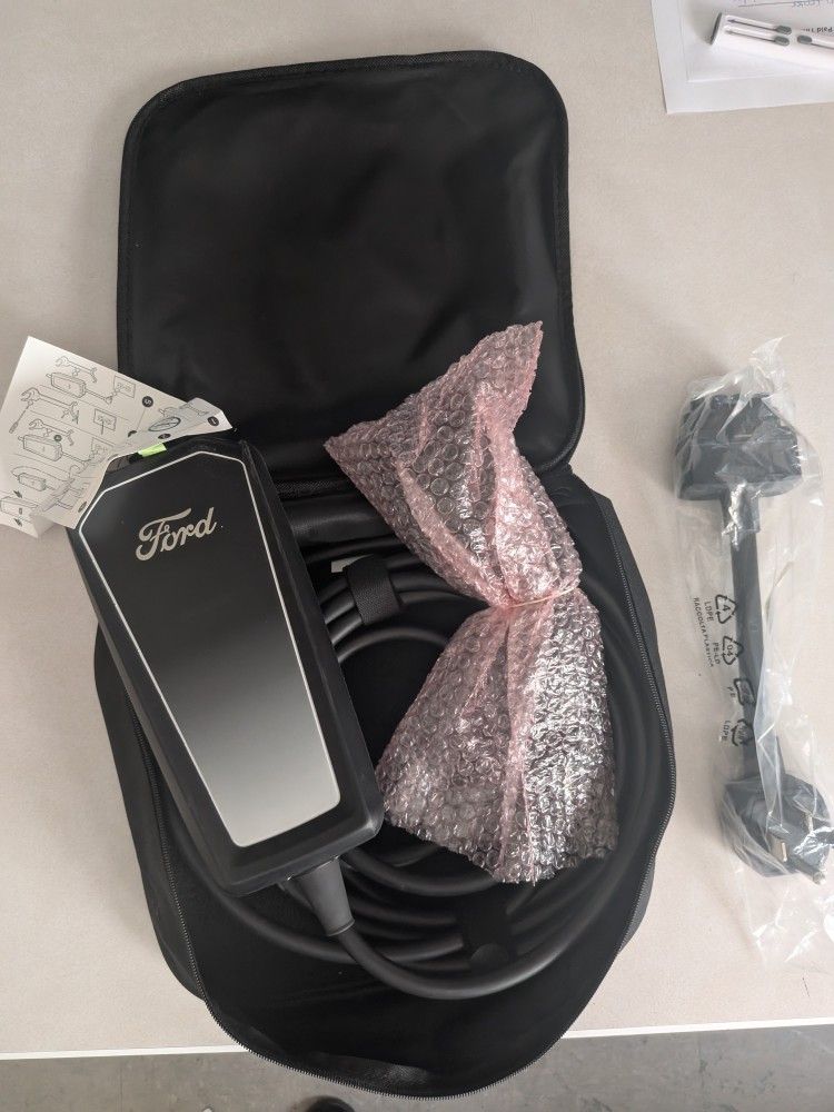 Ford Mobile Power Charging Cord