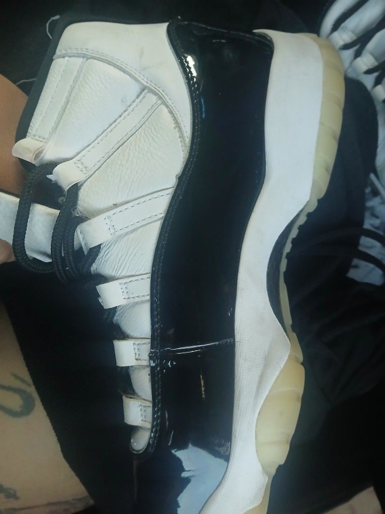 Size 12 Jordan 11