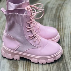 Women’s Combat Boots 