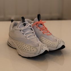 Nocta Zoom Drive Size 10