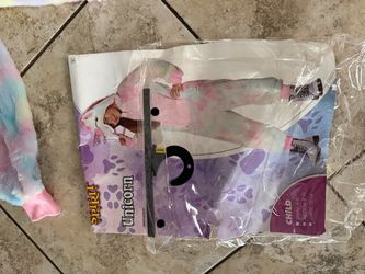 Halloween 🎃 costume unicorn  child size. M 8-10