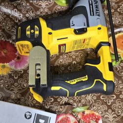 DEWALT
ATOMIC 20V MAX Cordless Brushless Ultra-Compact 5/8 in. SDS Plus Hammer Drill (Tool Only)