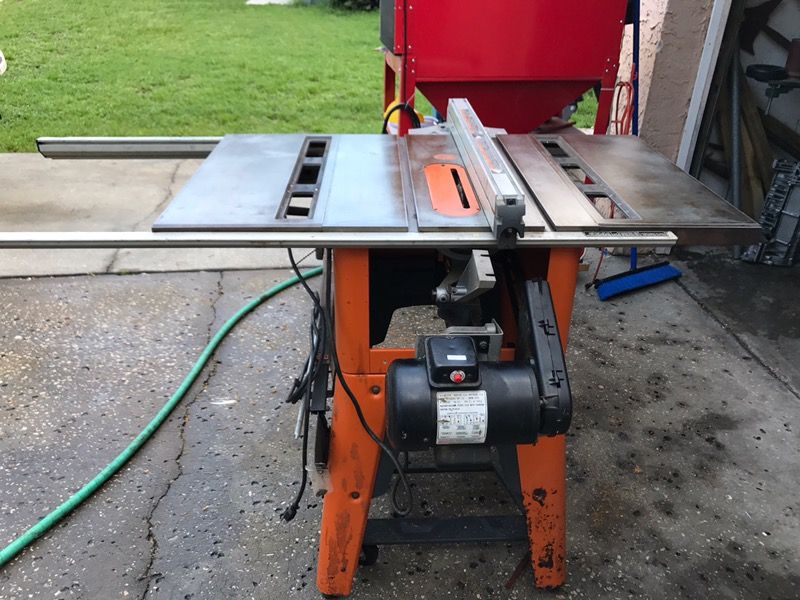 Ridgid TS3650 Table Saw