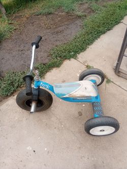 Trek drifting trike