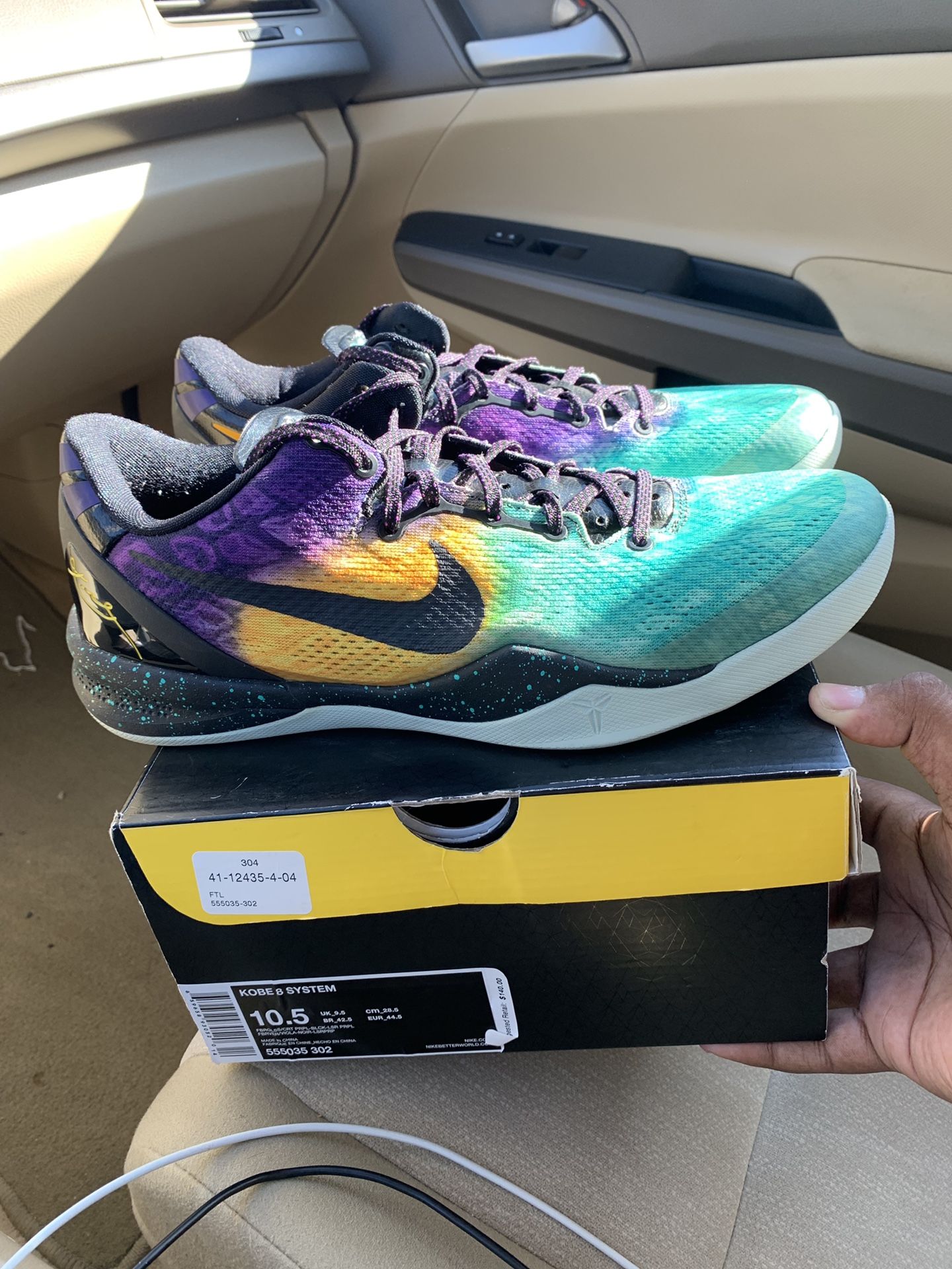 Nike Kobe 8 Easter sz 10.5 9/10 condition $130 Negotiable