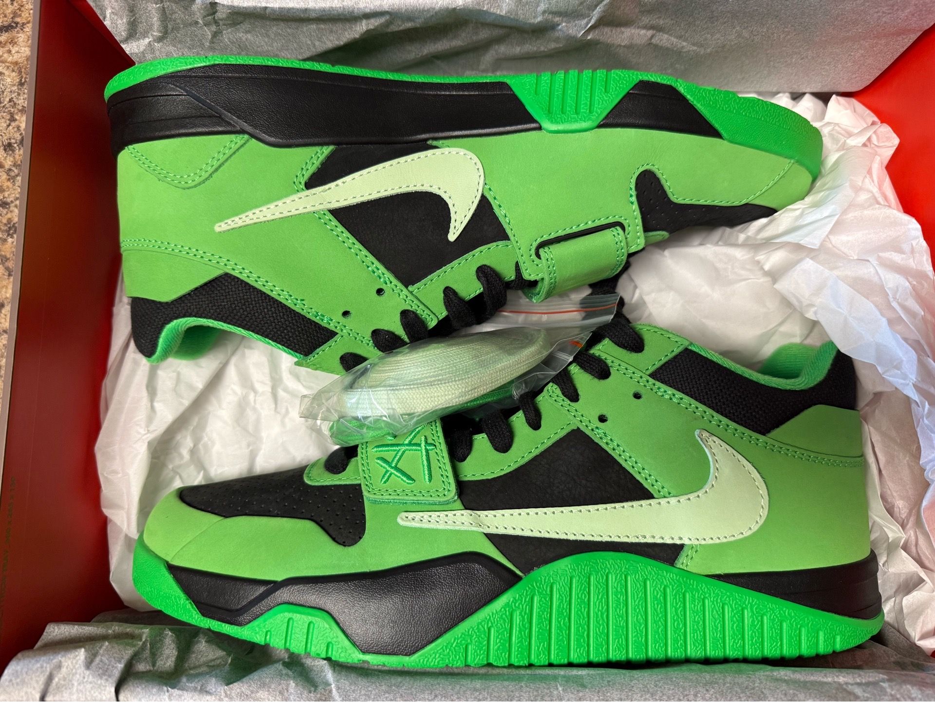 Jordan Travis Scott Size 11.5 “T-Rexx”