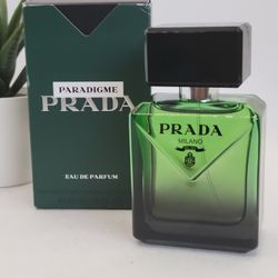 Prada
 
Paradigme Eau de Parfum

1.6 fl 