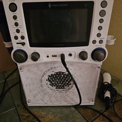 Karaoke Machine 