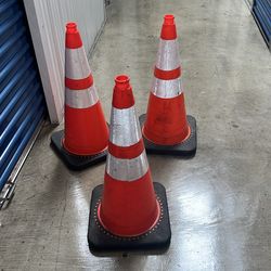 Traffic cone 3 p