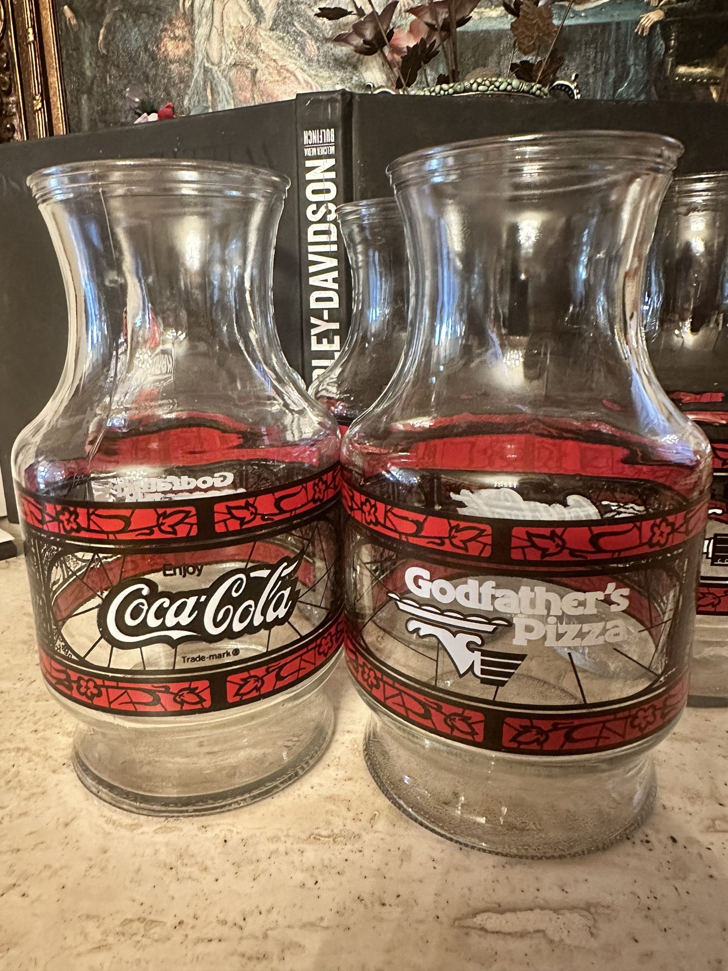 4-Godfathers USA Pizza Coca Cola Vtg Glass Carafe 48 oz Stained Glass Design